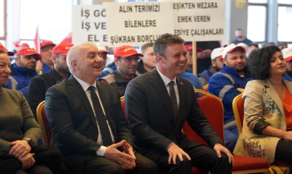 Başkan Sarıkurt'tan Belediye Personeline Büyük Müjde