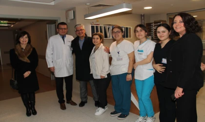 SAĞLIK ÇALIŞANLARI HAKAN SUNAL'A DESTEK VERDİ!